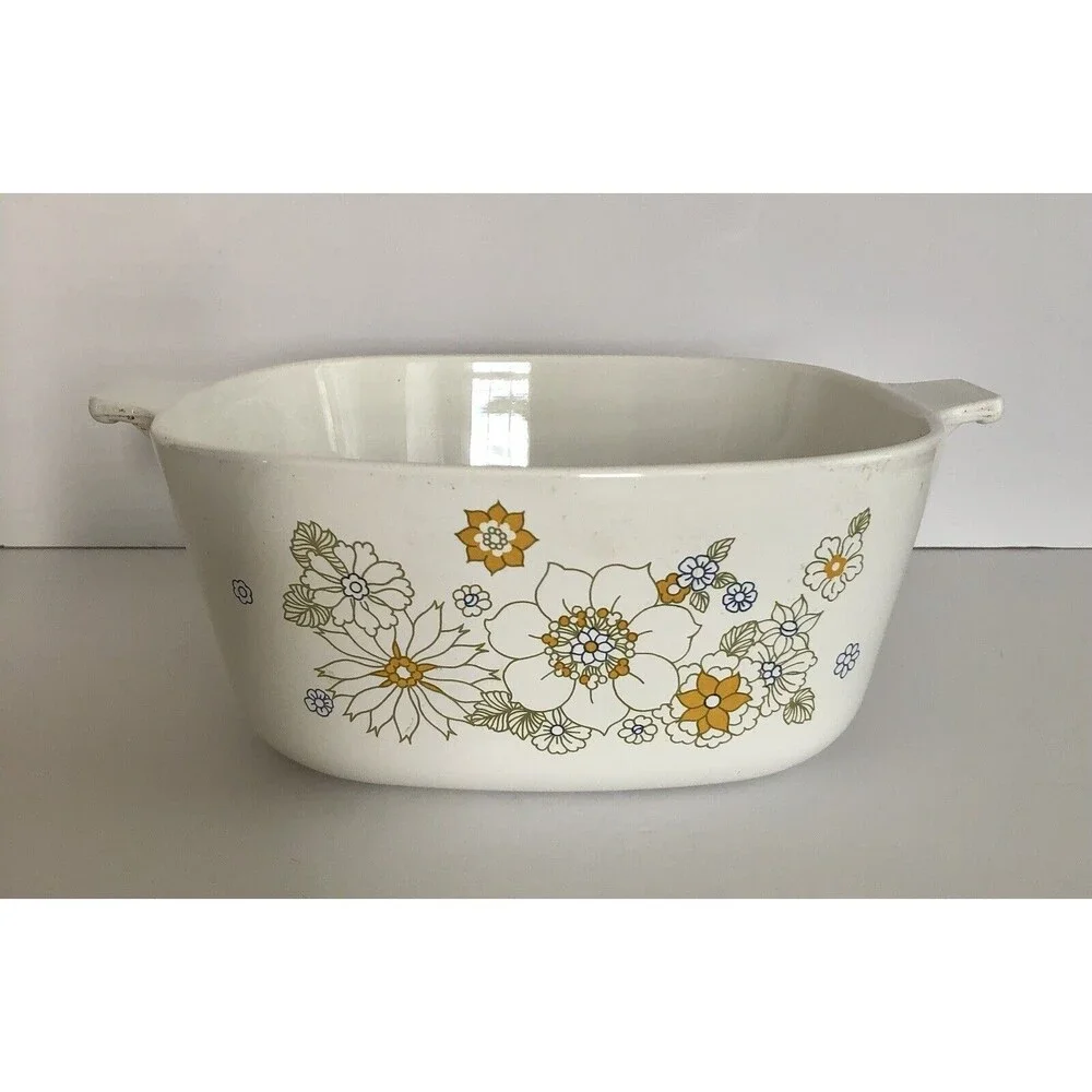 Vintage Corning Ware Floral Bouquet Yellow Flowers Casserole 2 1/2 Qt   No Lid